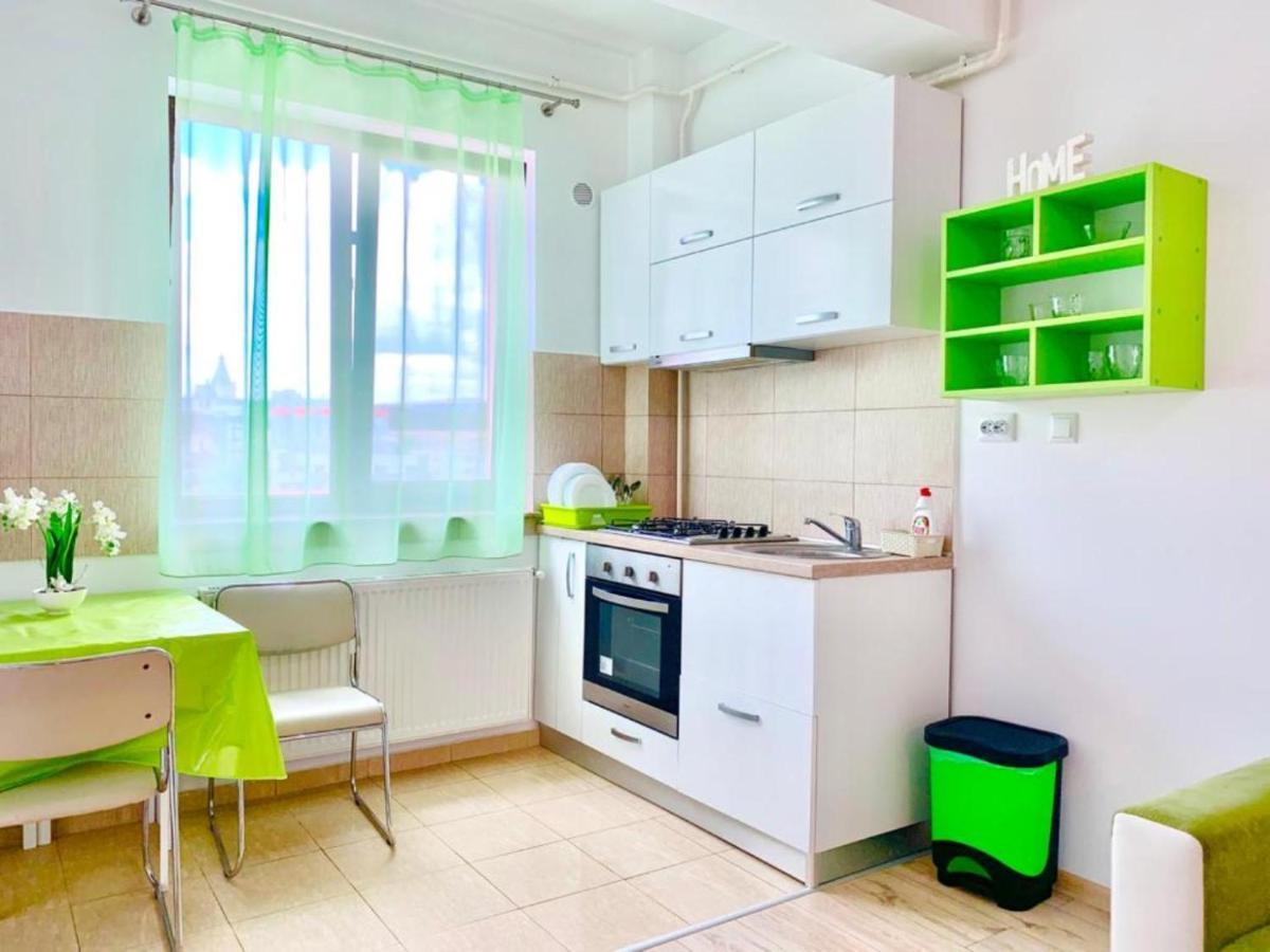 Palas View Apartments Near Palas Mall ยาช ภายนอก รูปภาพ